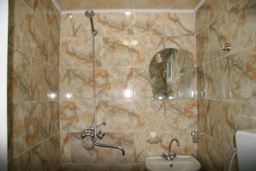 Guest House Sabauri 卡兹贝吉 客房 照片